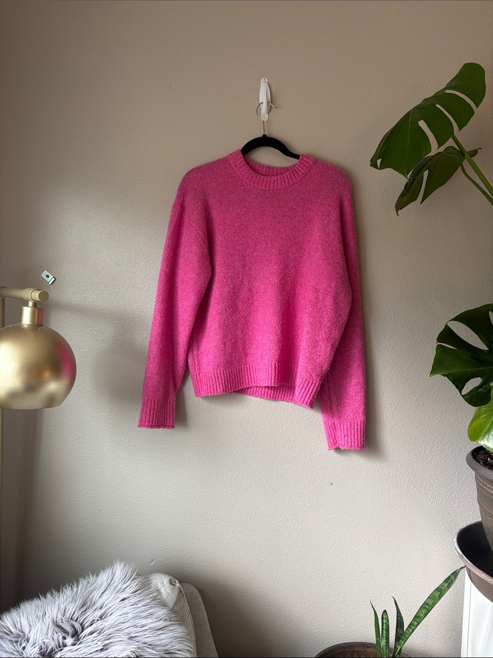 American Eagle Outfitters Hot Pink Crewneck Sweater